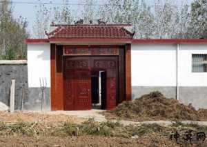 农村建房大门做沿是否破坏风水(农村建房大门尺寸宽高风水)