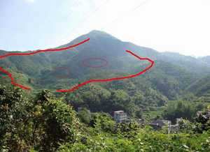 阴宅风水坐背向南怎样(坐北向南的阴宅)