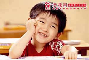 做梦梦见别人送小男孩什么意思(做梦梦见别人送小男孩)
