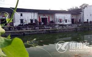 门前有个塘对风水有什么坏处(左右门前有塘风水)