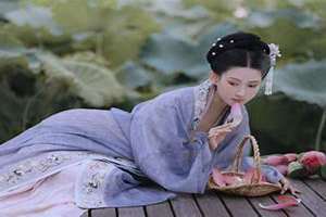 女若合起来怎么读(女若)
