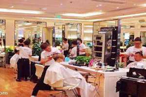 梦见理发店剪头发是什么征兆女人(梦见理发店)