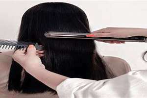 梦见自己给自己剪头发是什么意思 周公解梦(梦见自己给自己剪头发是什么意思)