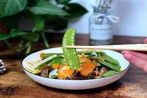 梦见吃菜什么预兆(梦见吃菜)