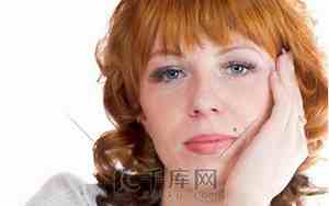 坚持做梦的女人面相分析