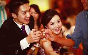 婚晏上女方家长向来宾敬酒的话怎么说