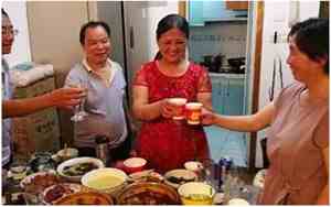 婚庆宴陪大客祝酒词简短
