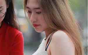 女人肌肉饱满的面相