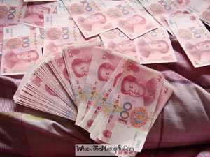 梦见好多100元的钞票(梦见好多100元的钞票打什么奖)