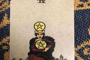 星币四正位对方内心想法(星币四正位)